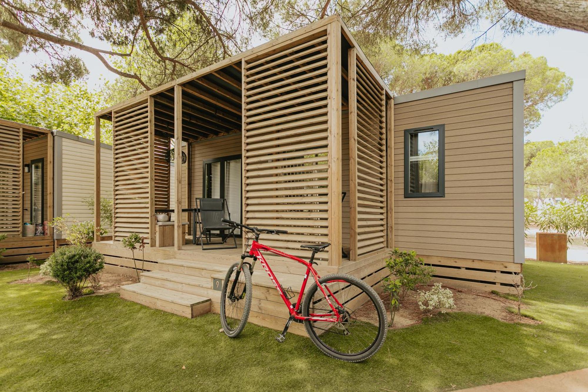 Camping & Bungalows Platja Brava Pals Exterior photo