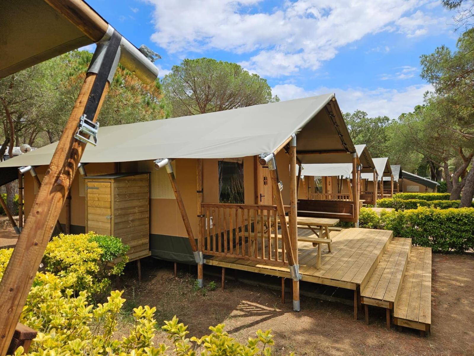 Camping & Bungalows Platja Brava Pals Exterior photo